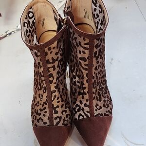 Leopard Print Ankle Boots Nwt Sz 8